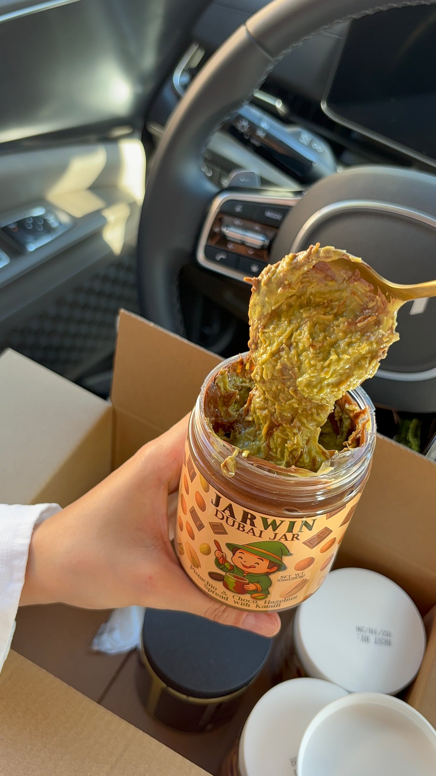 JARWIN Dubai Jar 10oz Pistachio Cream with Kunafa & Chocolate Hazelnut Layers | Handmade Luxury Dessert Jar | Christmas Gift